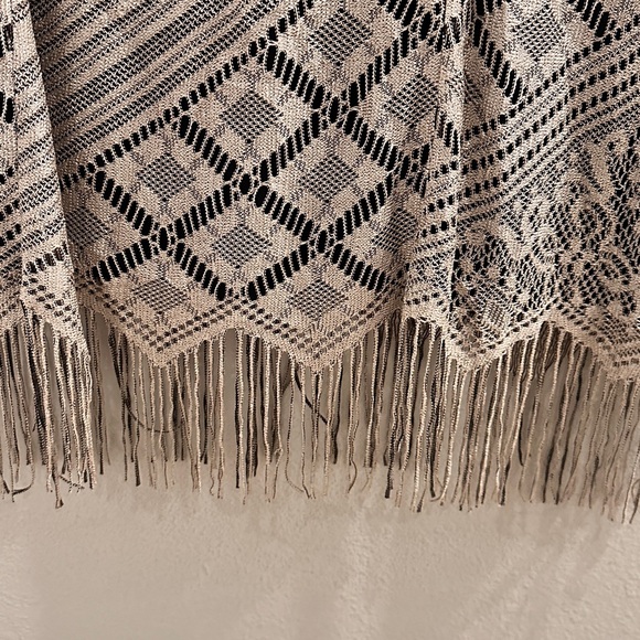 Vintage Harlow crochet maxi dress. Size 10 - Picture 4 of 6